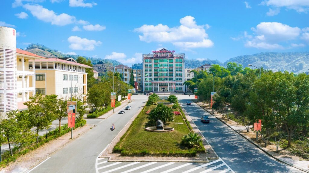 Toàn cảnh Trường Đại học Tây Bắc
