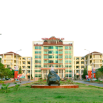 Nhà điều hành Trường Đại học Tây Bắc