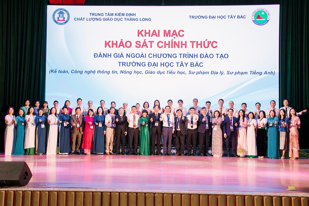 Khai mạc Khảo sát chính thức phục vụ đánh giá ngoài 06 chương trình đào tạo Trường Đại học Tây Bắc