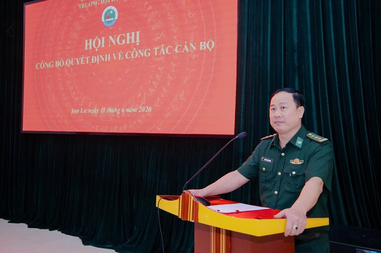 Trường Đại học Tây Bắc công bố các Quyết định về công tác cán bộ đối với Khoa Cơ sở và Trung tâm Giáo dục Quốc phòng An ninh
