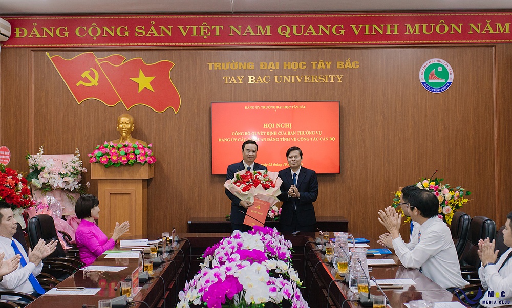 Đảng uỷ Trường Đại học Tây Bắc tổ chức Hội nghị công bố Quyết định của Ban thường vụ Đảng ủy các cơ quan Đảng tỉnh về công tác cán bộ