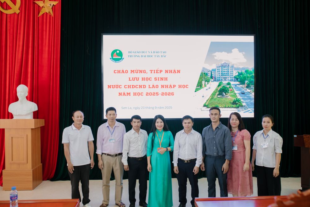 Trường Đại học Tây Bắc tiếp nhận Lưu học sinh Lào nhập học đợt 1 năm học 2025-2026